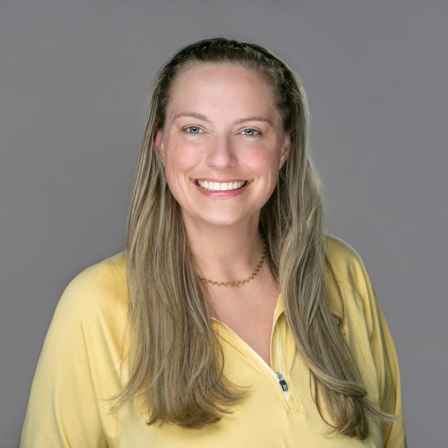 Holly McKee